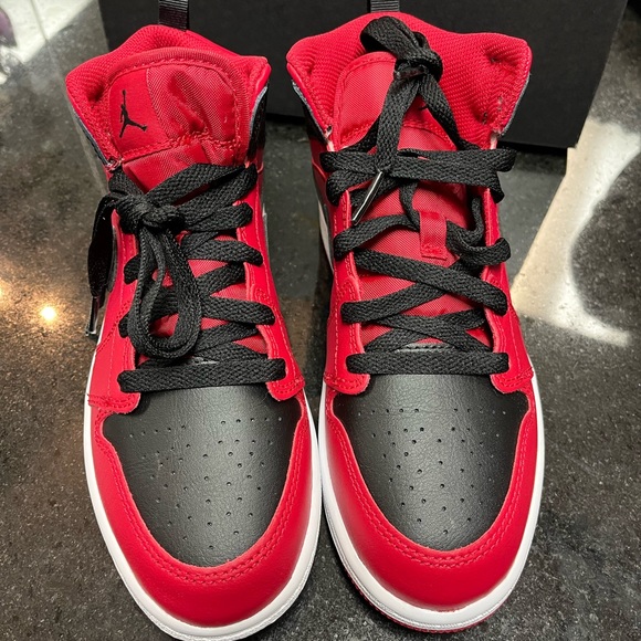 Sz various Jordan 1s red Black - Picture 3 of 10